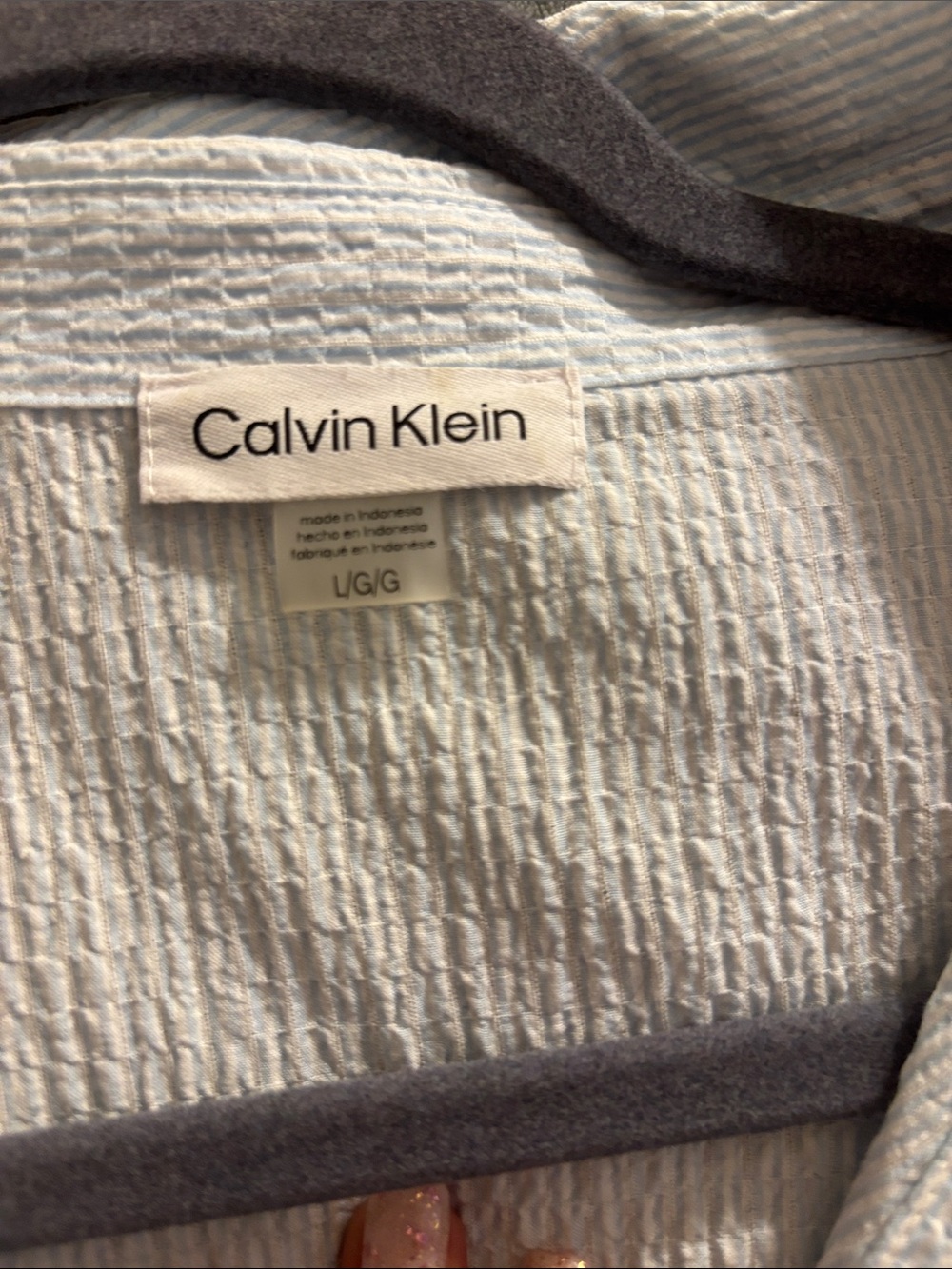 Light Blue Textured Twist-Front Blouse - Picture 3 of 5